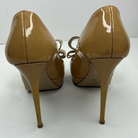 Valentino Garavani bow Nude patent platform pumps Size 37/ 7 EXCELLENT - Picture 3 of 9